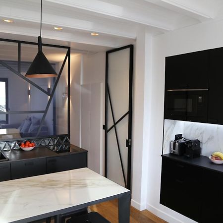 Appartement Face Mer Avec Terrasse Et Parking ทรูวิลล์-ซูร์-แมร์ ภายนอก รูปภาพ