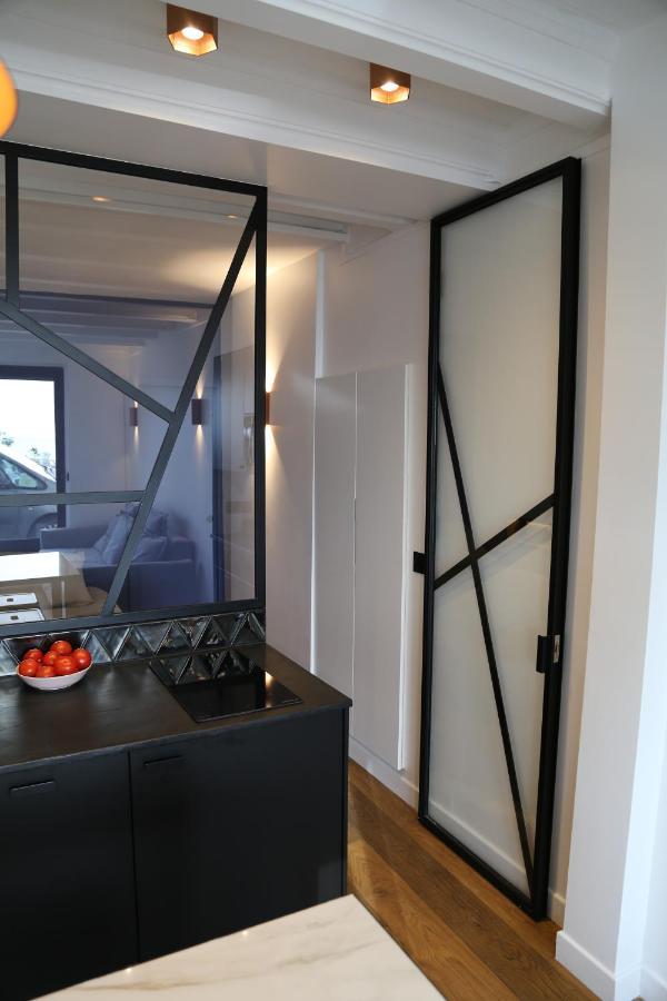 Appartement Face Mer Avec Terrasse Et Parking ทรูวิลล์-ซูร์-แมร์ ภายนอก รูปภาพ