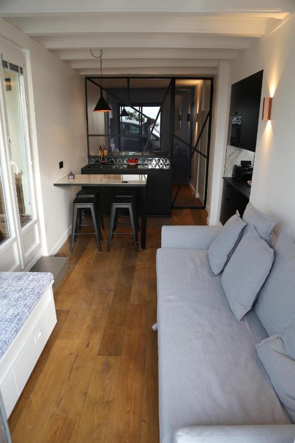 Appartement Face Mer Avec Terrasse Et Parking ทรูวิลล์-ซูร์-แมร์ ภายนอก รูปภาพ